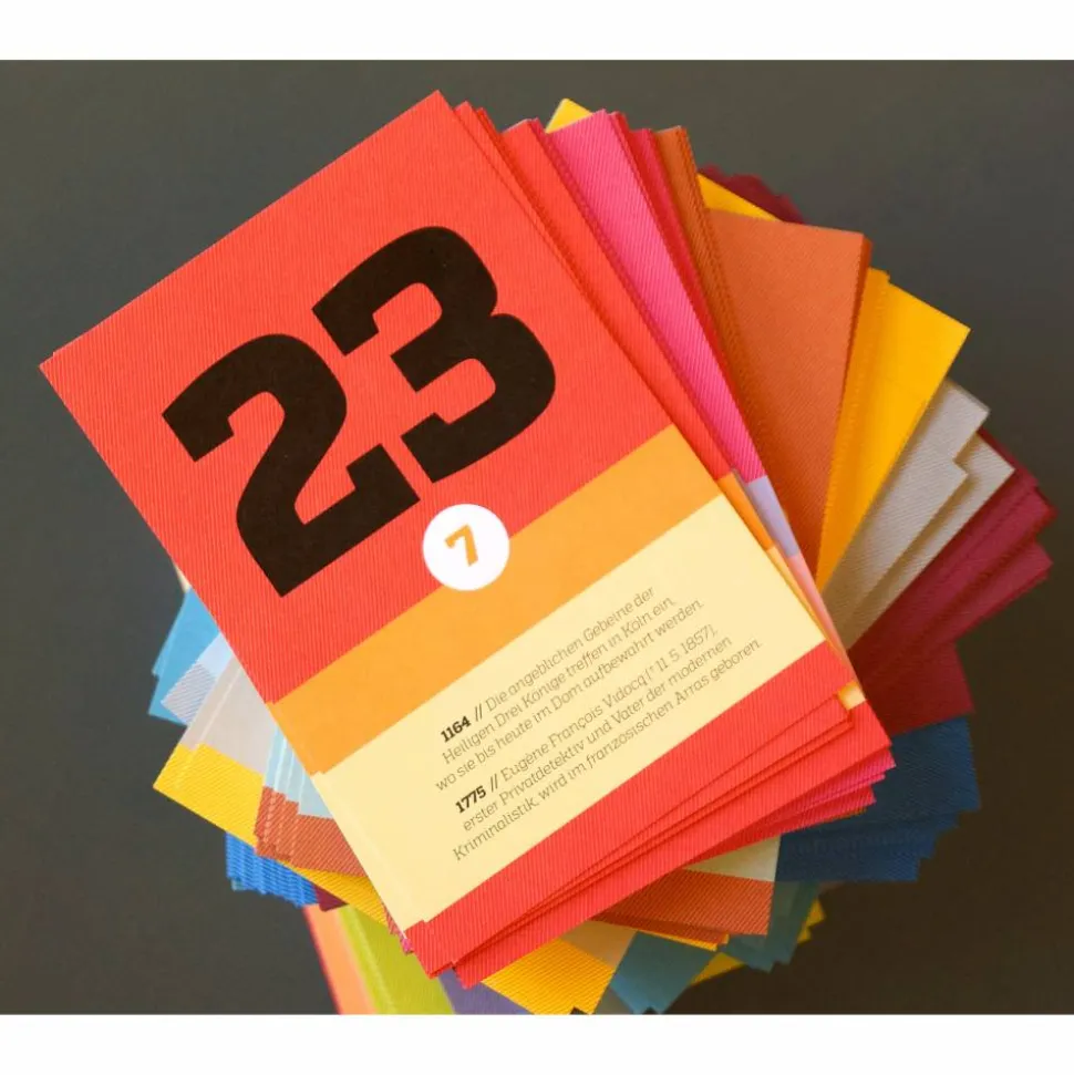 SCHÖNETAGEBOX – einzigartiges Geschenk: ein immerwährender Kalender zum Sammeln von gemeinsamen Erinnerungen