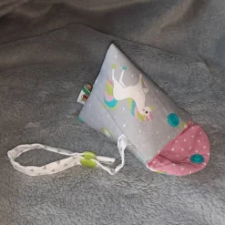 Schnullertasche mit Druckknopf, Pyramidentasche