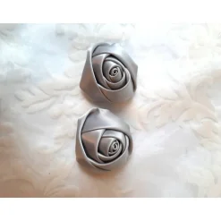 Schuhclips Grau 2er Set "Grisella" Stoffblumen Satin elegant festlich Taufe Hochzeit Abschlussball Weihn