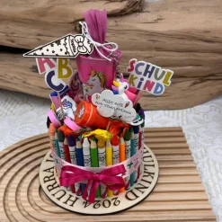 Schuleinführung, Einschulung, Geschenke zur Schuleinführung, Schultorte, Stiftetorte, Schulkind 2024