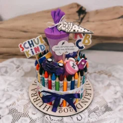 Schuleinführung, Einschulung, Geschenke zur Schuleinführung, Schultorte, Stiftetorte, Schulkind 2024, personalisierte Ge