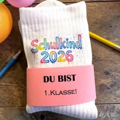Schulkind 2026 Socken, Wasserfarben Stil, Tennissocken, Personalisierbar, Strümpfe, Geschenkidee Einschulung