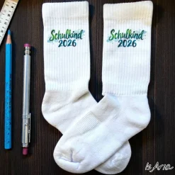 Schulkind 2026 Socken,Tennissocken, Personalisierbar, Strümpfe, Geschenkidee Einschulung
