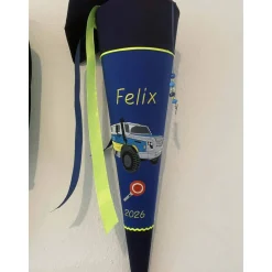 Schultüte aus Stoff bestickt mit Polizeitruck, Namen und Datum 70cm Rohling