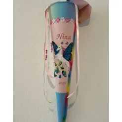 Schultüte aus Stoff bestickt Schmetterlingseinhorn, Namen und Datum 70cm Rohling
