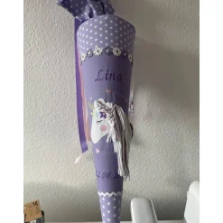 Schultüte aus Stoff bestickt mit einem Einhorn 3D, Namen und Datum 70cm Rohling