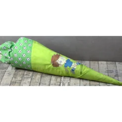 Schultüte aus Stoff Fußball– Kissen & Erinnerung zur Einschulung