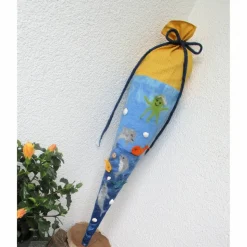 Schultüte Filz Delfin – Handgefilzte Zuckertüte mit Meerestieren, personalisierbar, 70 cm