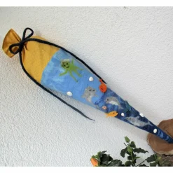 Schultüte Filz Delfin – Handgefilzte Zuckertüte mit Meerestieren, personalisierbar, 70 cm