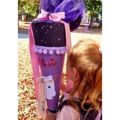 Schultüte Pferdekopf mit Name – Dunkelgrau/Mauve Tupfen – Personalisierte Zuckertüte zur Einschulung – 100% handgemacht & Baumwolle