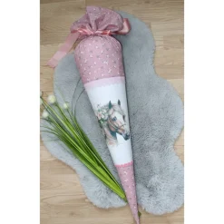 Schultüte.  Schultüte Baumwolle. Schultüte Pferd.  Schultüte Mädchen