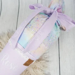 Schultüte Stoff Einhorn Regenbogen bunt Flieder 70cm 85cm   *personalisierbar und mit Kisseninlet