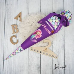 Schultüte Stoff Meerjungfrau Lila bunte Schuppen 70cm 85cm   *personalisierbar und mit Kisseninlet
