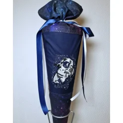 Schultüte Weltraum Astronaut personalisierbar – Zuckertüte 70 cm, schnell lieferbar