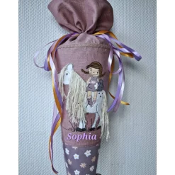 Schultüte Zuckertüte aus Leinen personalisierbar – kurzfristig lieferbar, 70 cm, Stickerei