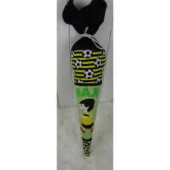 Schultüte, Zuckertüte, Fussballer auf Wunsch mit Namen und Einschulungstag bestickt  70 cm Länge