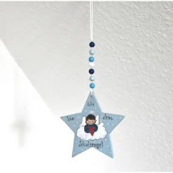 Schutzengel Stern für Jungs – Handbemalter Holzstern mit Name, Glücksbringer & Geschenk
