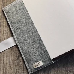 Schutzumschlag WUNSCHBESTICKUNG Gästebuch Fotoalbum Wollfilz personalisierbar