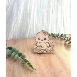 Schwangerschaft verkünden an Ostern mit graviertem Küken, 3D Cutout im Bauch, Text zur Verkündung anpassbar