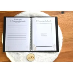 Schwangerschaftsalbum Goldregen – Personalisiertes Einsteckalbum für unvergessliche Schwangerschaftserinnerungen