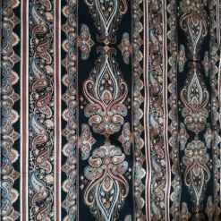 Schwarz - goldener Bordürenstoff