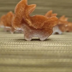 Süße kleine Hasen aus Epoxidharz, 6er Set. Dekoration für den Tisch usw.