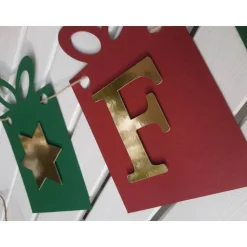 Sehr edle Girlande zu Weihnachten. Schriftzug 