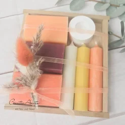 Seifengeschenk mit Kerzen und Kerzenhalter - Trockenblumen dekoriert - FRUCHTIG