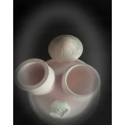 Set aus Töpfchen , Eule und kleiner Vase auf einem runden Tablett