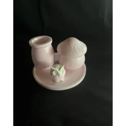 Set aus Töpfchen , Eule und kleiner Vase auf einem runden Tablett