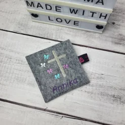 Set Gotteslobhülle Schmetterlinge mit Rosenkranztasche Lilatöne