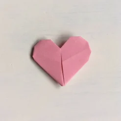 Set Origami Herzen Upcycling Valentinstag Hochzeit Tischdeko Streudeko 1er bis 15 er-Sets