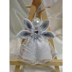 Silber-Weißer Engel – Handgefertigter Weihnachtsanhänger