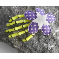 Skeletthand Haarklammer Stern polka dots