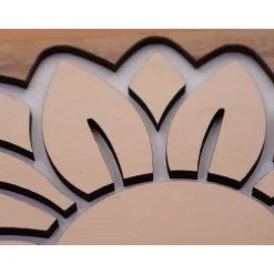 SONNENBLUME AUS NUSSBAUM und BUCHE Sperrholz mit Rattanmuster