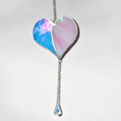 Sonnenfänger - Herz aus irisierendem Buntglas mit Glaskristall - Türkis/Rosa