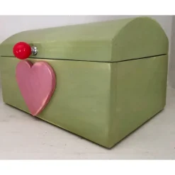 Süsse kleine shabby Buckelkiste aus Holz