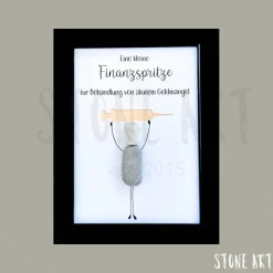 Steinbild Finanzspritze – Kreatives Geldgeschenk mit Kieselsteinfigur & Spritze, personalisierbar