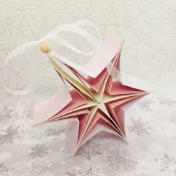 Stern in der Schachtel – 3D-Faltstern in Creme & Rosa mit Anleitung