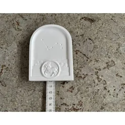 Sternzeichen Wunschanfertigung Unikat - 1 Relief  aus Stuckgips mit Anhänger Bemalt - Geburtstagsgeschenk Geburt