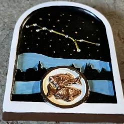 Sternzeichen Wunschanfertigung Unikat - 1 Relief  aus Stuckgips mit Anhänger Bemalt - Geburtstagsgeschenk Geburt
