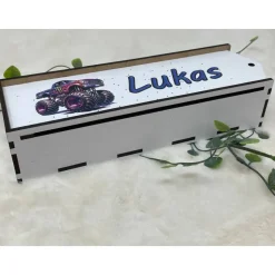 Stiftebox aus Holz personalisiert | Geschenk Einschulung| Federmäppchen Stifte Etui | Stifthalter Monstertruck