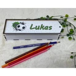 Stiftebox aus Holz personalisiert | Geschenk Einschulung| Federmäppchen Stifte Etui | Stifthalter Fussball Blau