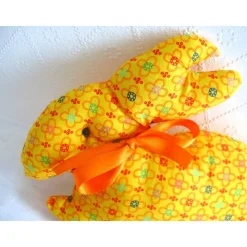 Stoffhase HOPPEL Osterhase mit Satinschleife genäht von Hobbyhaus