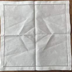 Stoffserviette 40 x 40 cm, mit Lochsaum