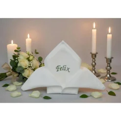 Stoffservietten mit Name bestickt