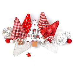 Stofftannenbäume 5er Set bestickt, Baumhänger, Geschenkanhänger