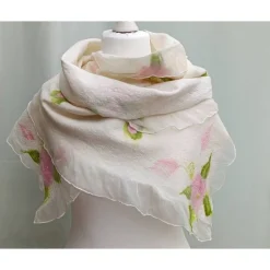 STOLA " ROSE ", Seide & Wolle, Handarbeit, Cremeweiß/Rosa/Grün, Accessoires  & Dekoration