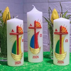 Strahlen der Hoffnung - Handgefertigte Osterkerze mit Kreuz, Segelschiff, Sonne, Alpha&Omega, Osterkerze religiös