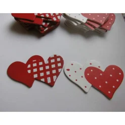 Streuteile Herzen rot & weiß – Holz Deko Hochzeit, Liebe & Valentinstag, 21 Stück